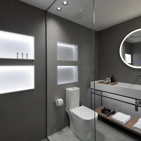 מלון Essence Downtown - Adults Only *