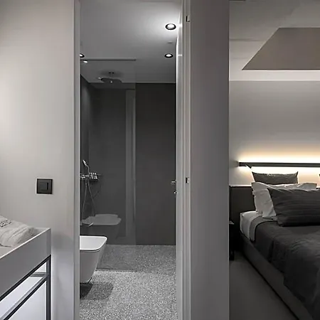 Essence Downtown - Adults Only Готель *